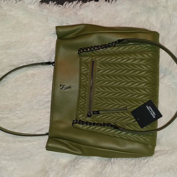 Beautiful SV Vera Wang Bag - Picture 1 of 8